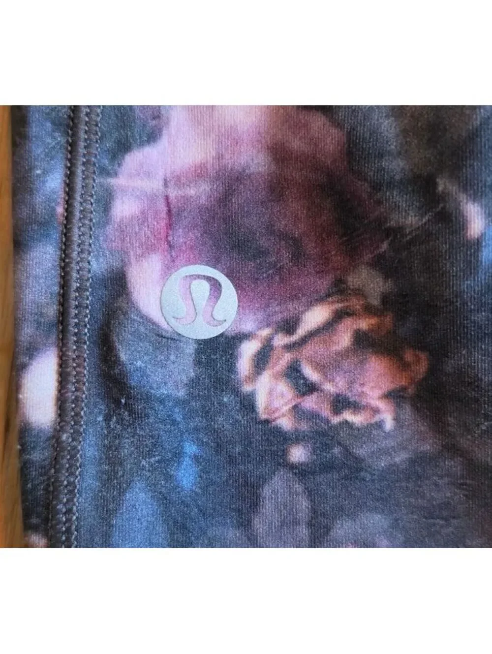 Lululemon If You’re Lucky Crop Leggings Size 6 Moody Mirage Floral